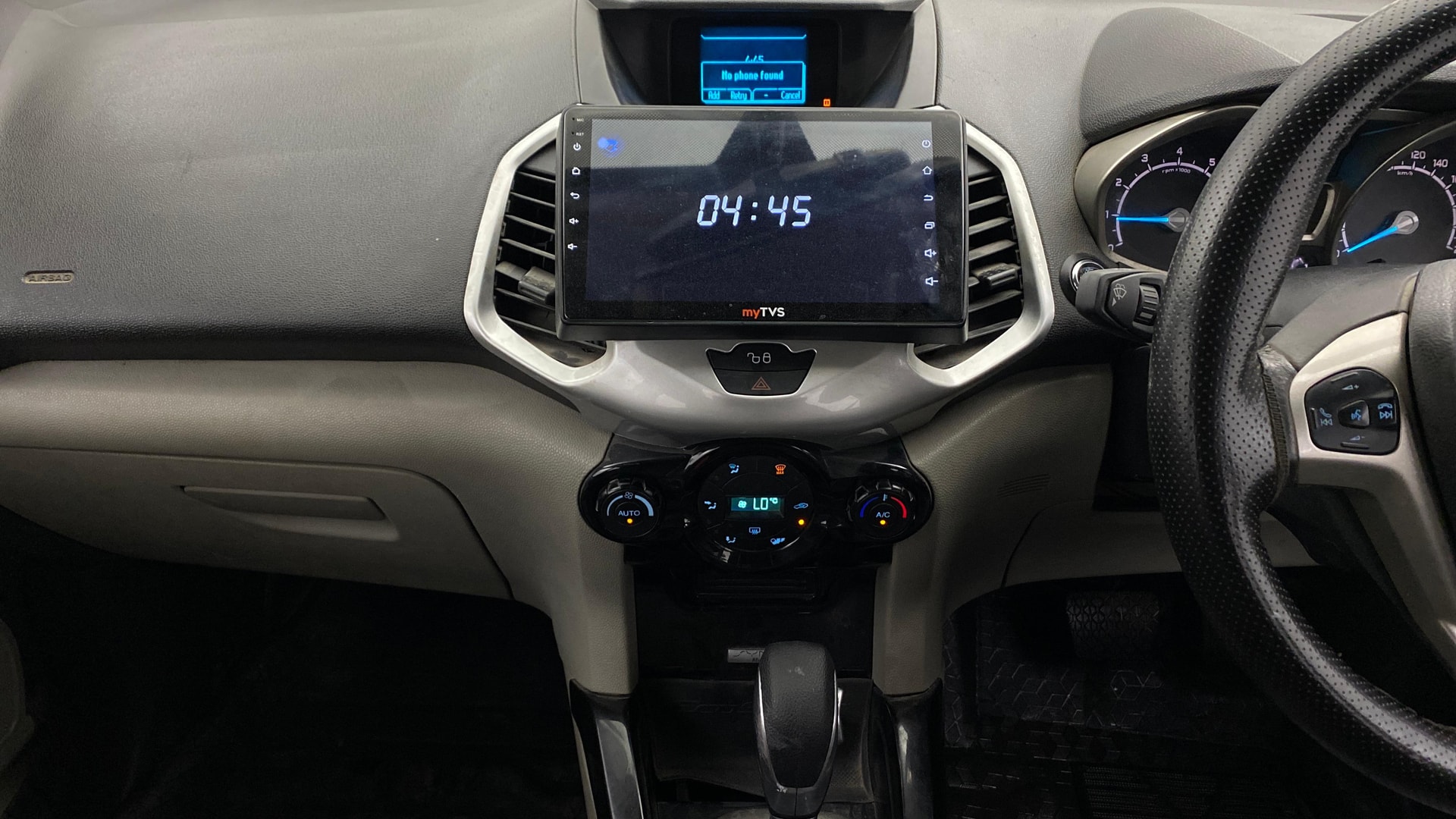 View 2016 Ford EcoSport 1.5 TDCi Diesel Ambiente BS IV Image 17 Used 2016 Ford EcoSport 1.5 TDCi Diesel Ambiente BS IV Image 17