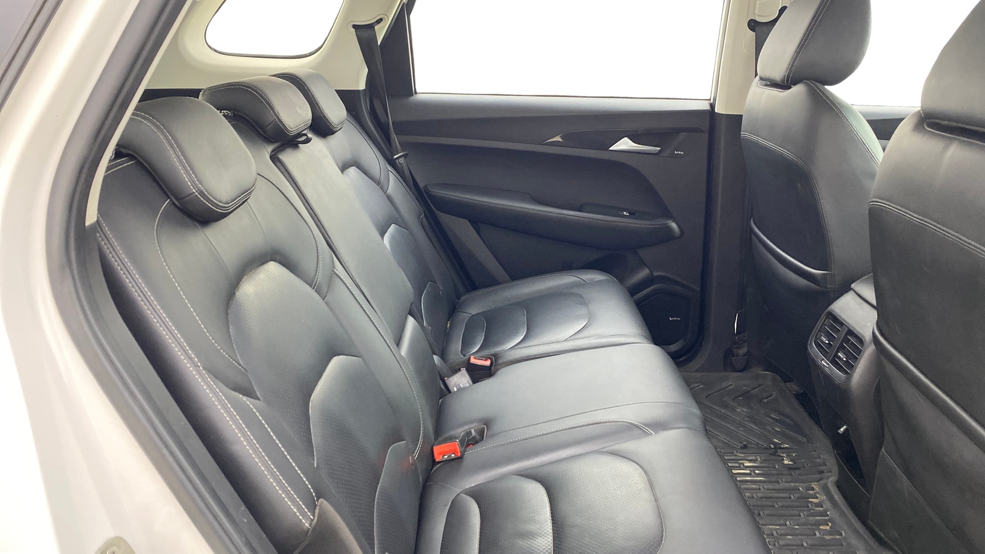 View 2020 MG Hector Sharp Diesel Image 31 Used 2020 MG Hector Sharp Diesel Image 31