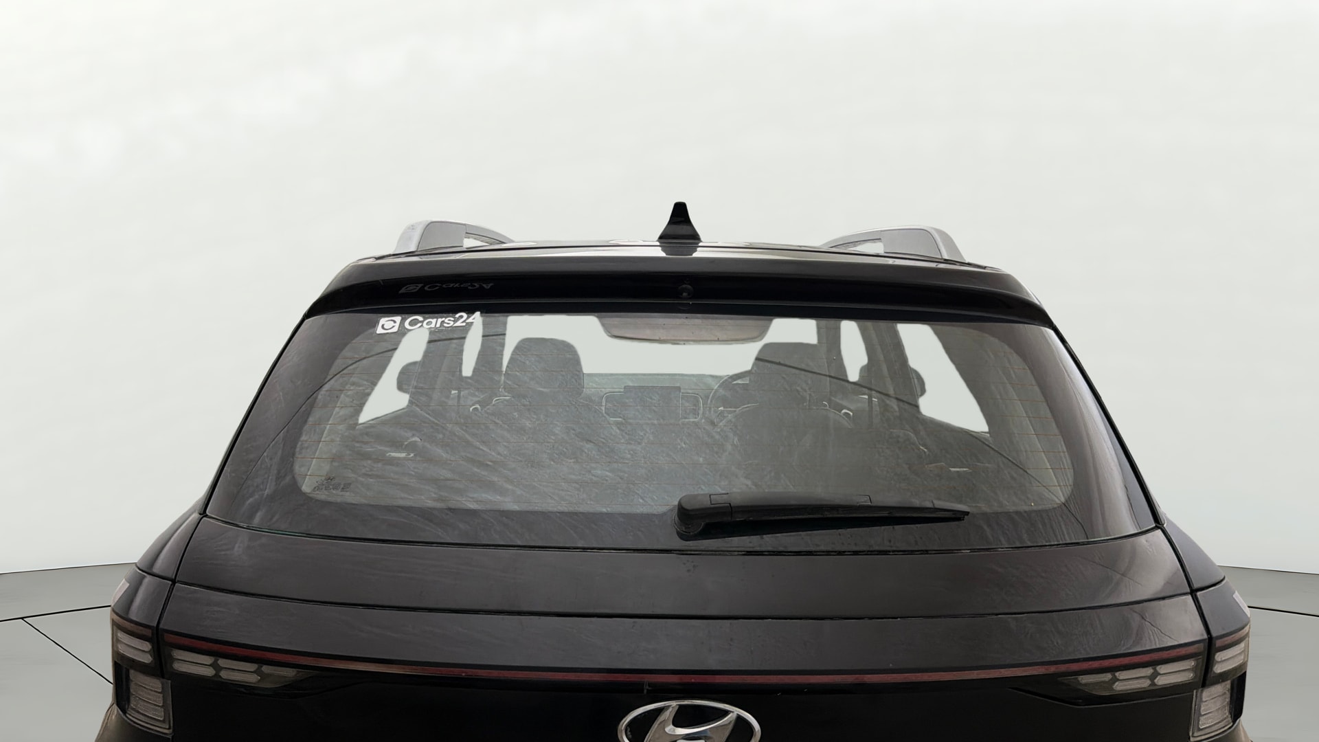 View 2024 Hyundai Venue S (O) 1.0 Turbo Petrol DCT Image 5 Used 2024 Hyundai Venue S (O) 1.0 Turbo Petrol DCT Image 5