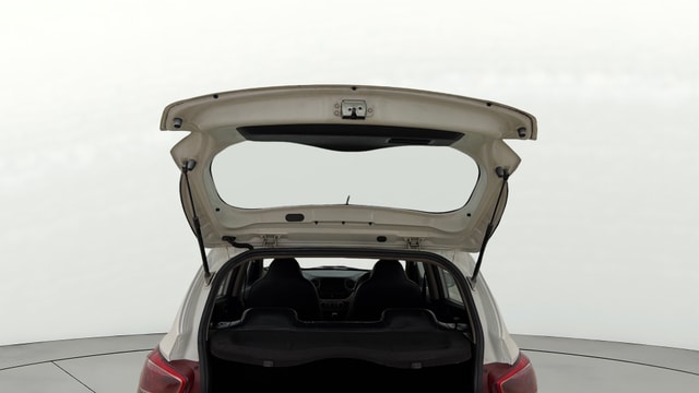 View Hyundai Grand i10 Image 16 Used Hyundai Grand i10 Image 16