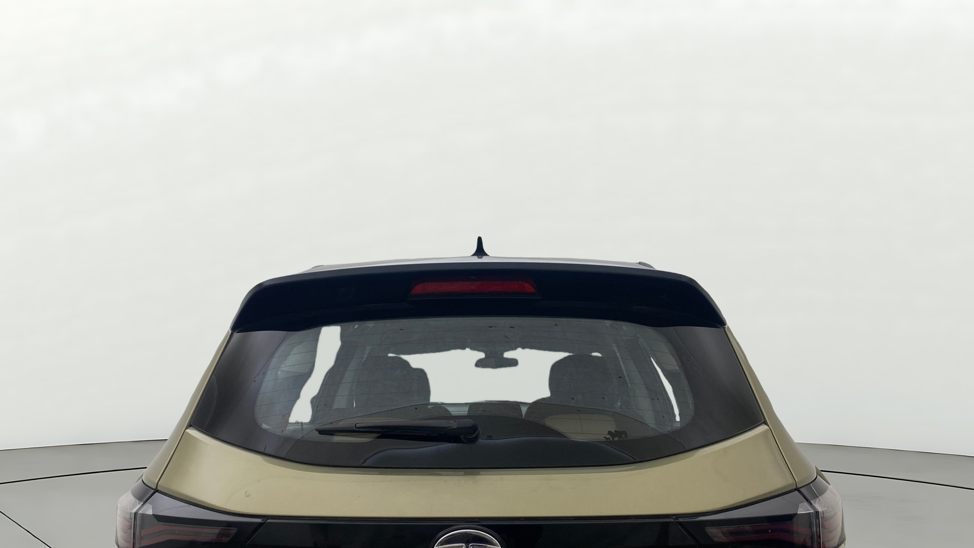 Used 2022 Tata Safari Used 2022 Tata Safari