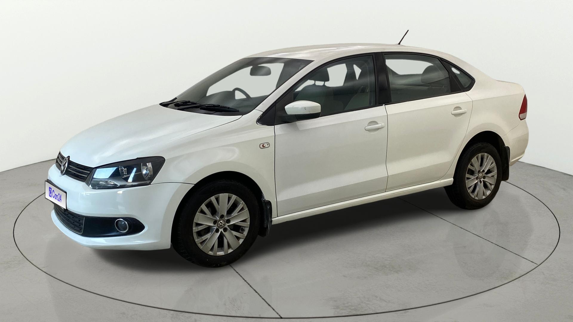 View 2015 Volkswagen Vento DSG Image 35 Used 2015 Volkswagen Vento DSG Image 35