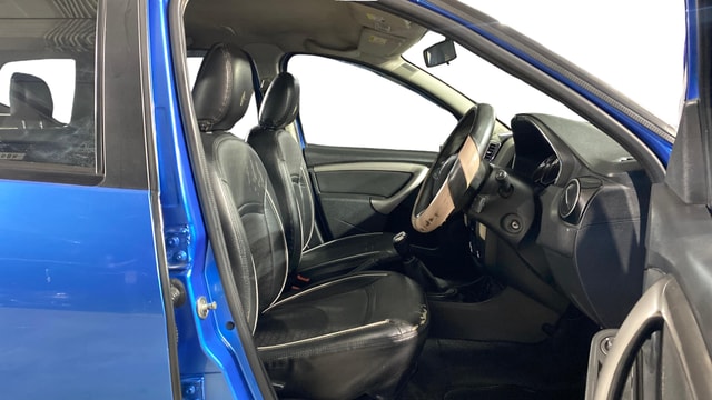 View Renault Duster Image 25 Used Renault Duster Image 25