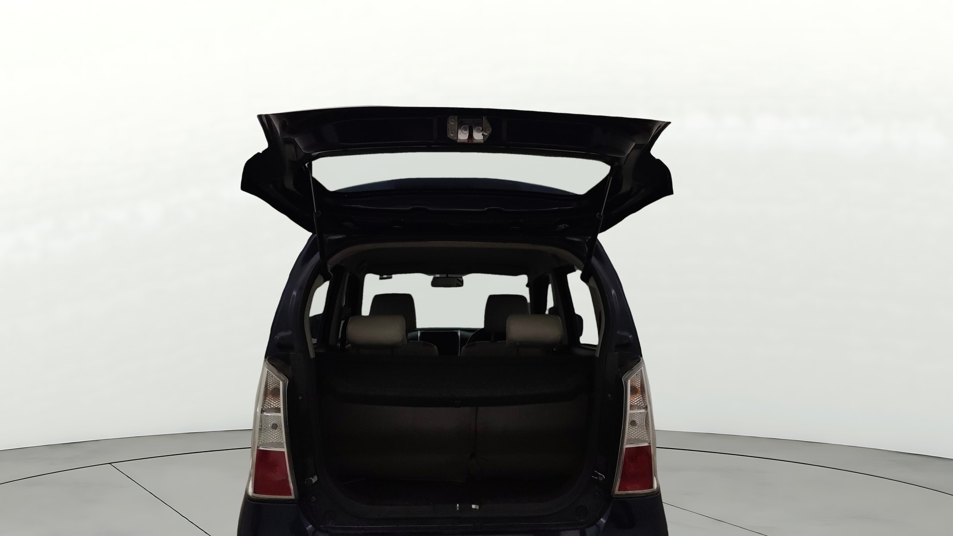 View 2015 Maruti Suzuki Stingray LXI Image 31 Used 2015 Maruti Suzuki Stingray LXI Image 31