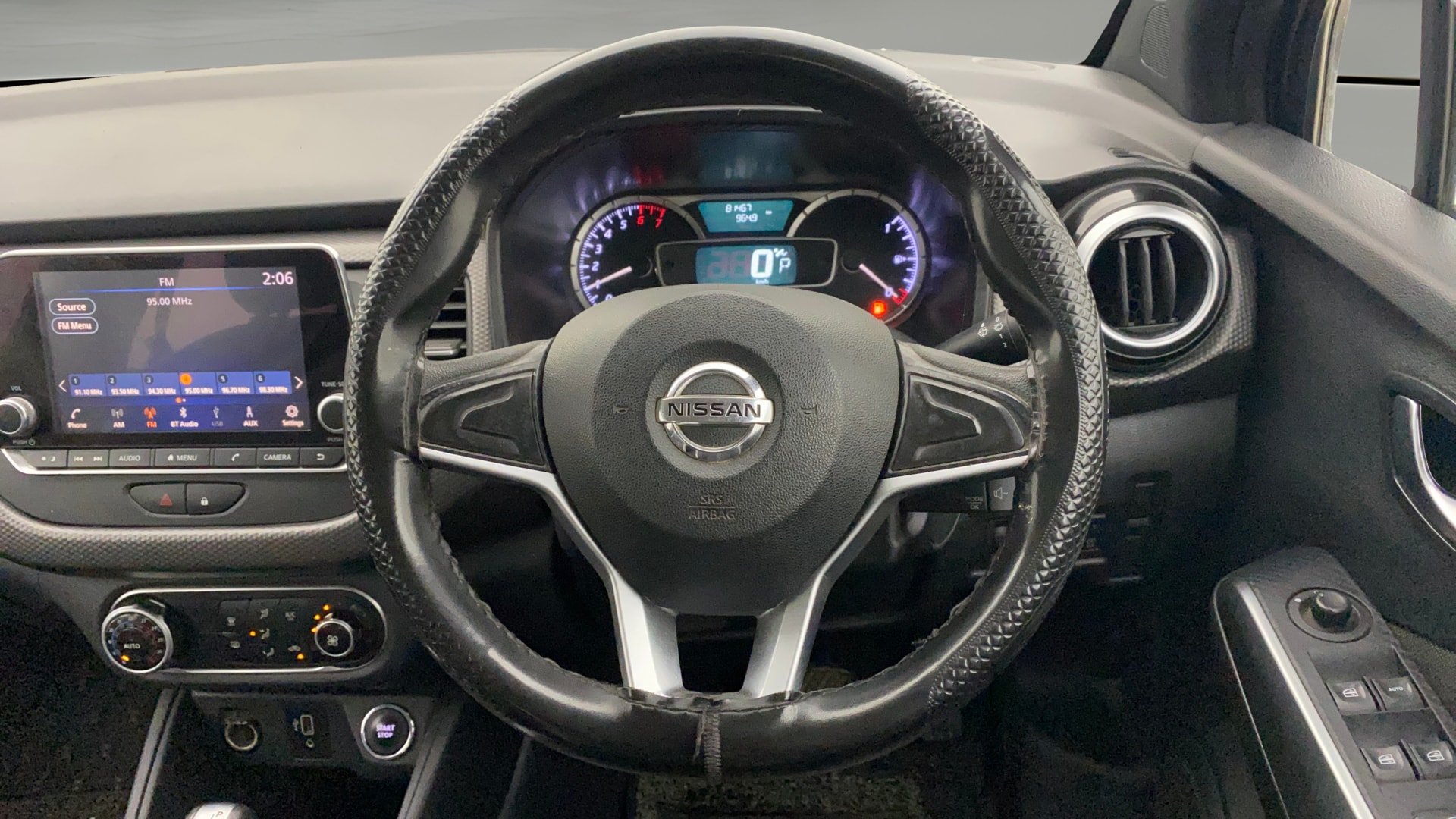 View 2021 Nissan Kicks 1.3 Turbo XV CVT Image 20 Used 2021 Nissan Kicks 1.3 Turbo XV CVT Image 20