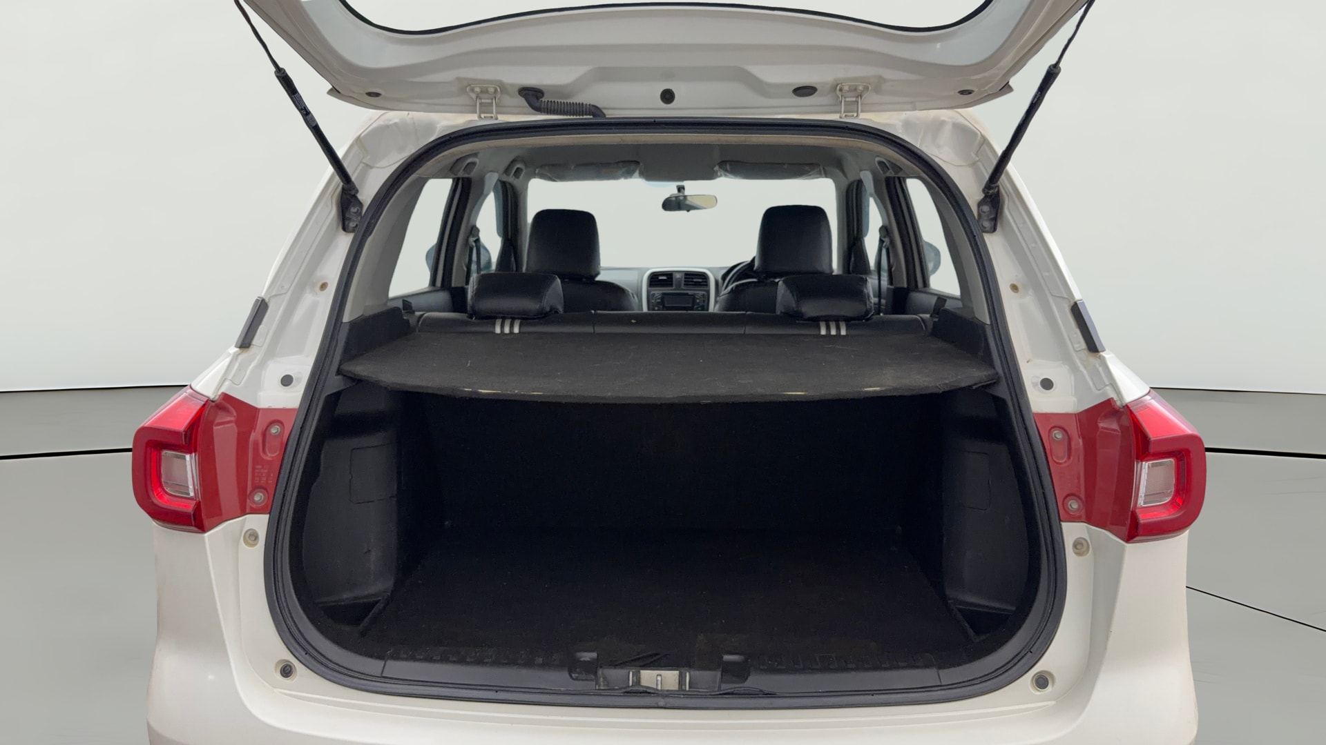 View 2010 Maruti Suzuki 1000 Base Variant Image 38 Used 2010 Maruti Suzuki 1000 Base Variant Image 38