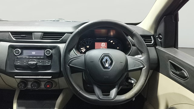 View Renault Triber Image 21 Used Renault Triber Image 21