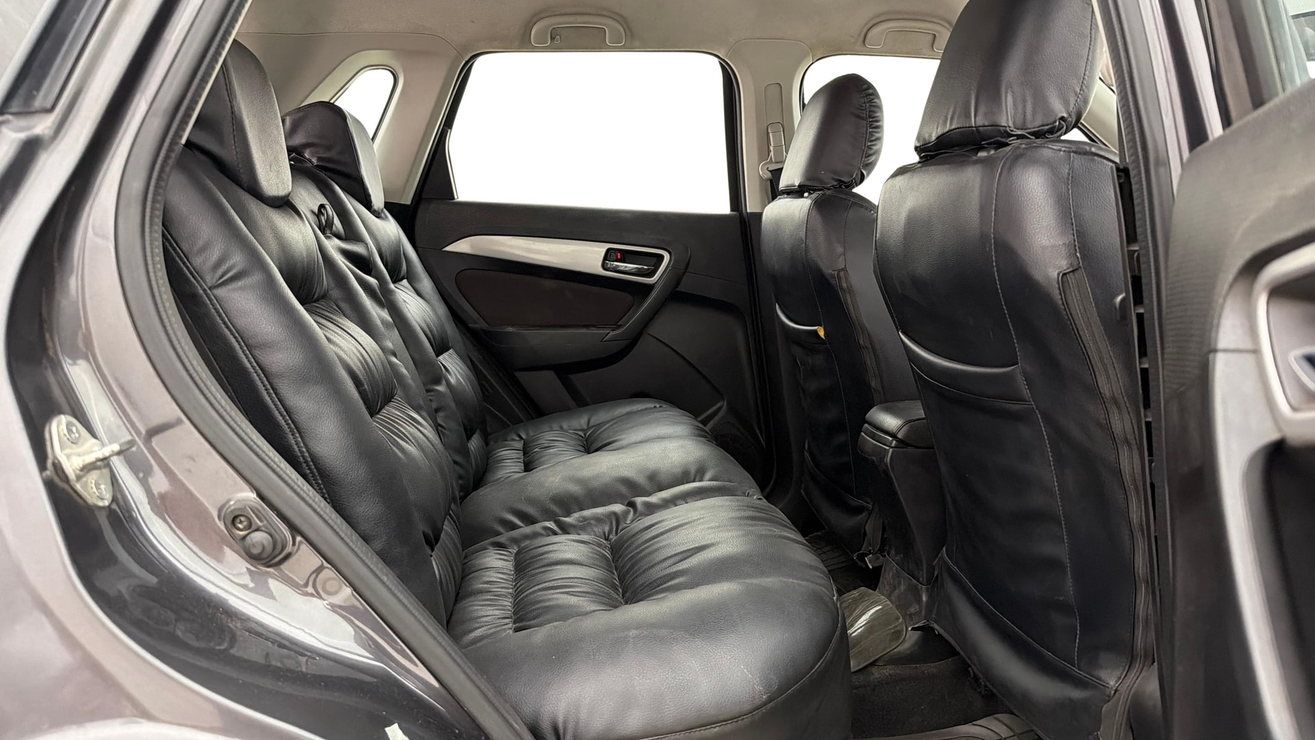 View 2021 Toyota Urban Cruiser Premium MT Image 36 Used 2021 Toyota Urban Cruiser Premium MT Image 36