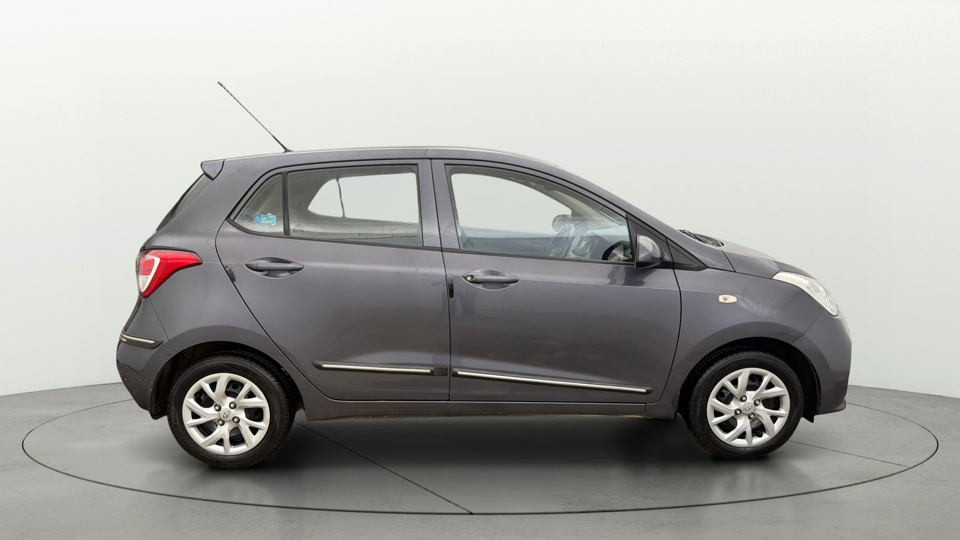 Used 2018 Hyundai Grand i10 Used 2018 Hyundai Grand i10
