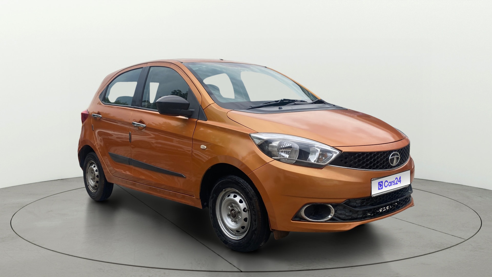 View 2016 Tata Tiago Revotorq XB Image 21 Used 2016 Tata Tiago Revotorq XB Image 21
