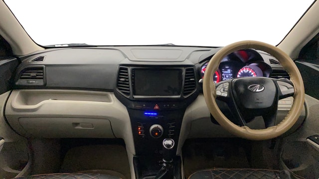 View Mahindra XUV300 Image 15 Used Mahindra XUV300 Image 15