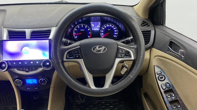 View Hyundai Fluidic Verna Image 20 Used Hyundai Fluidic Verna Image 20