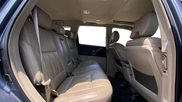 View Mahindra XUV500 Image 31 Used Mahindra XUV500 Image 31