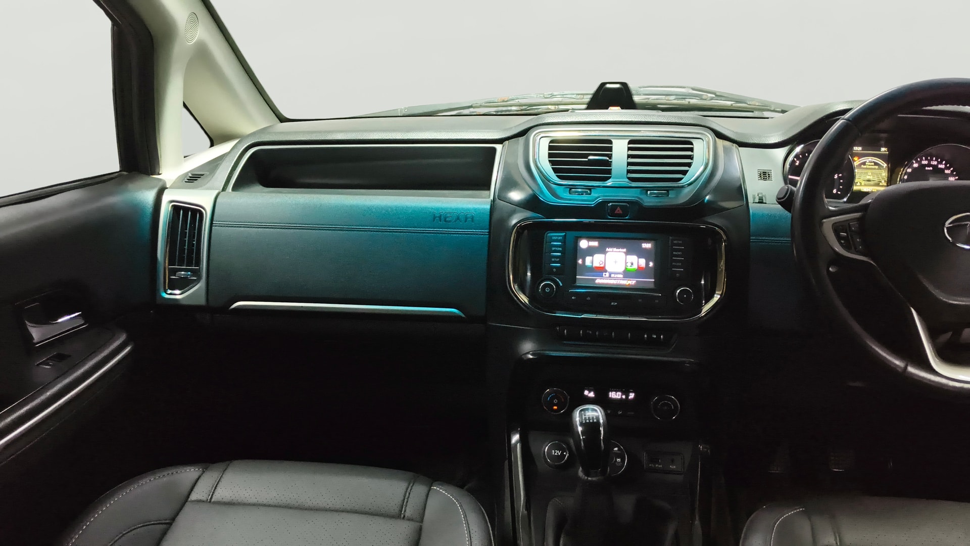 View 2017 Tata Hexa XT 4X2 Image 34 Used 2017 Tata Hexa XT 4X2 Image 34