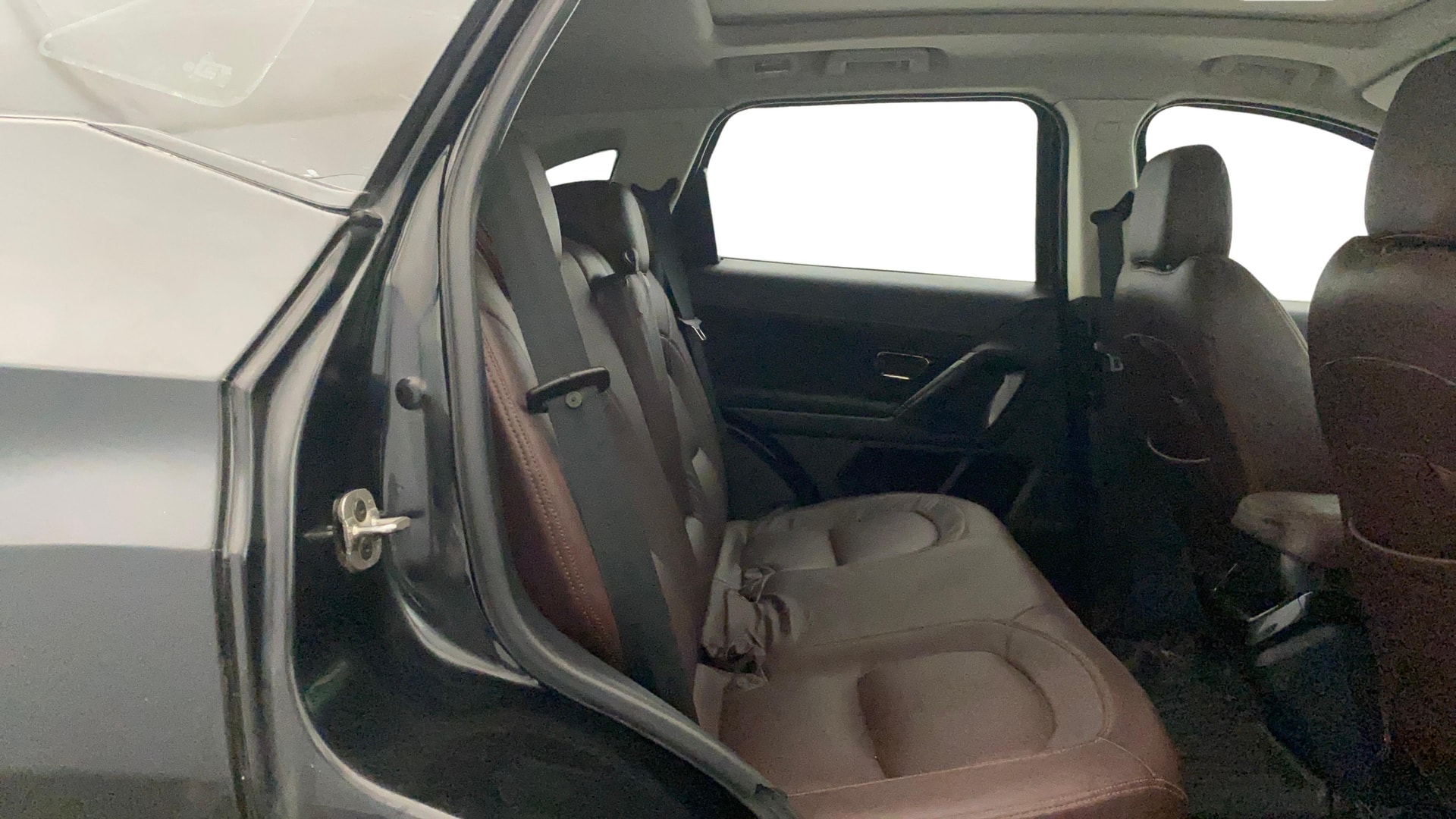 View 2021 Tata Harrier XE Image 30 Used 2021 Tata Harrier XE Image 30