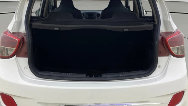 View Hyundai Grand i10 Image 37 Used Hyundai Grand i10 Image 37