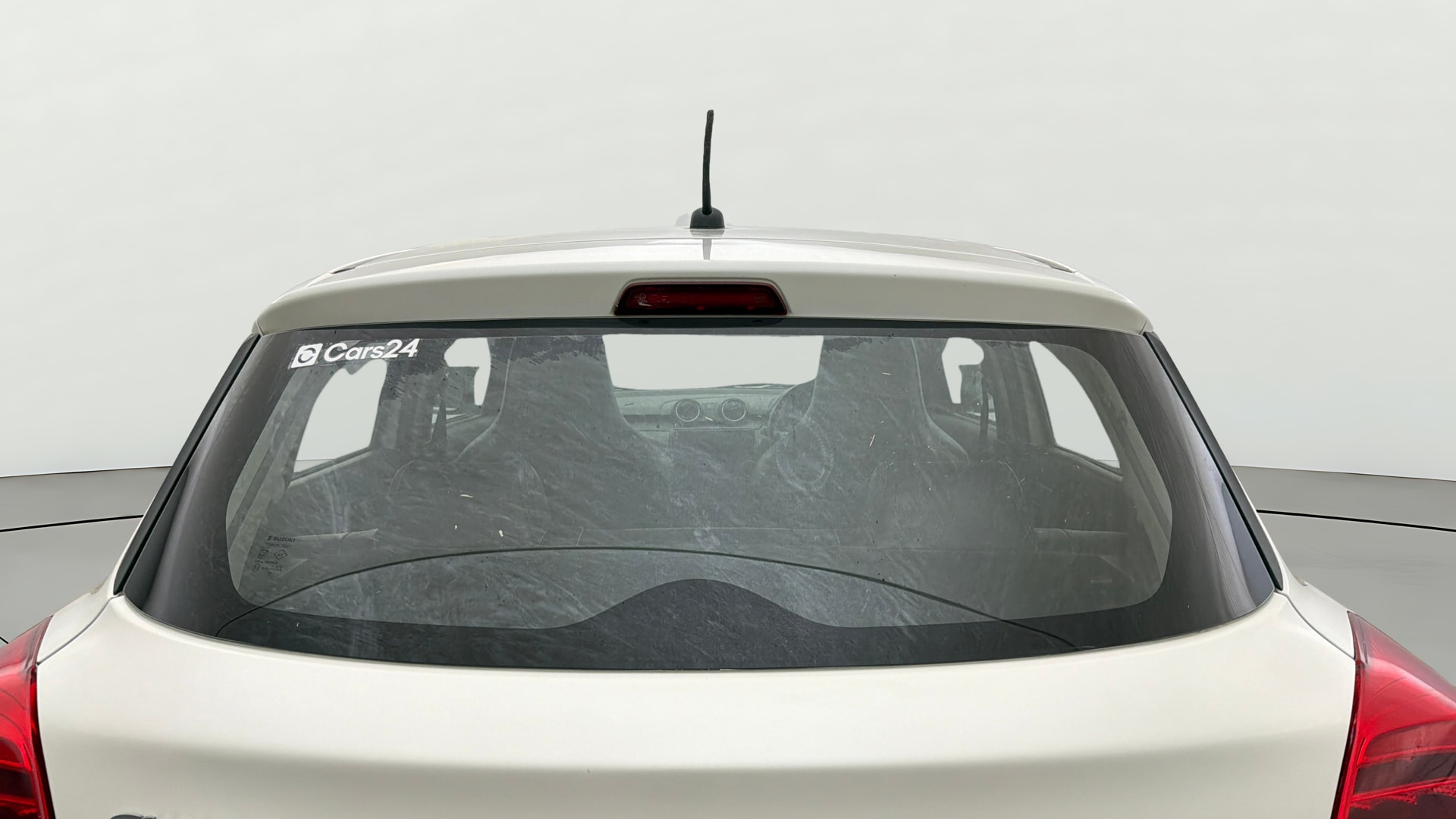 View 2020 Maruti Suzuki 1000 Base Variant Image 4 Used 2020 Maruti Suzuki 1000 Base Variant Image 4