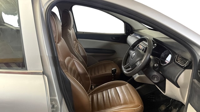 View Renault Triber Image 26 Used Renault Triber Image 26