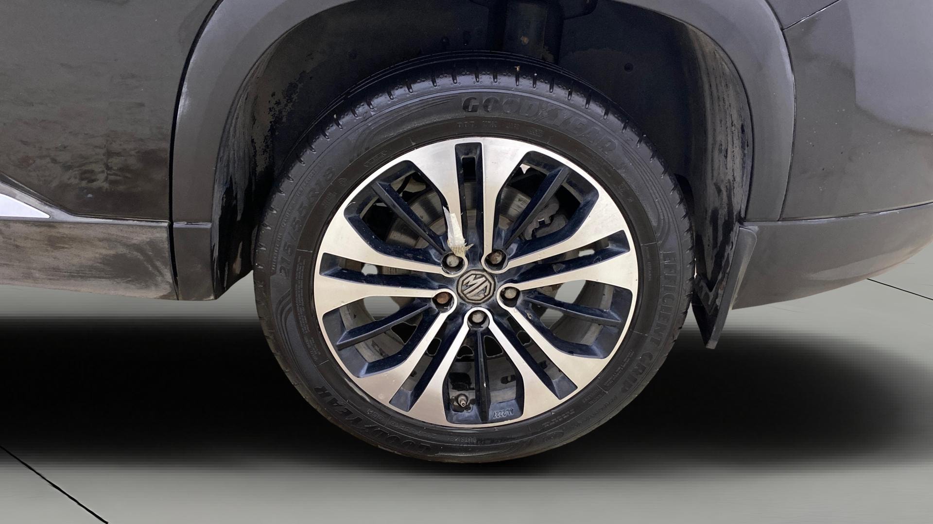 View 2021 MG Hector Plus Sharp CVT Petrol Image 8 Used 2021 MG Hector Plus Sharp CVT Petrol Image 8