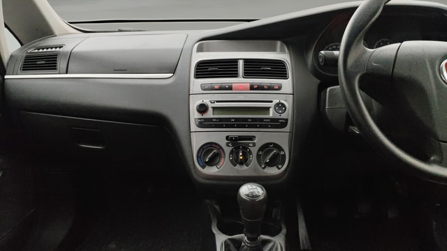 View Fiat Punto Evo Image 17 Used Fiat Punto Evo Image 17