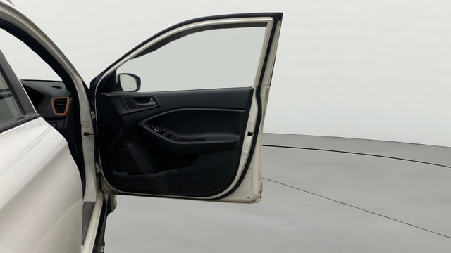 View Hyundai i20 Active Image 46 Used Hyundai i20 Active Image 46