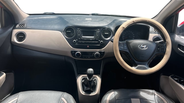View Hyundai Xcent Image 29 Used Hyundai Xcent Image 29