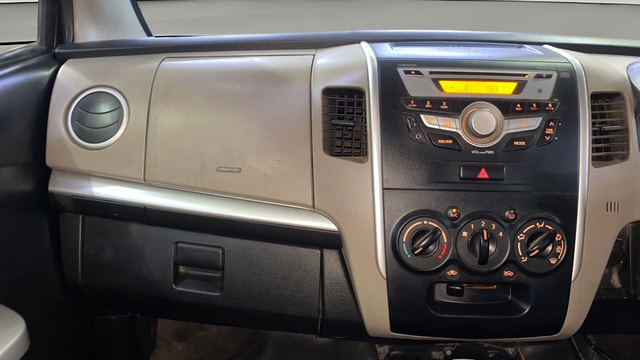 View Maruti Suzuki 1000 Image 34 Used Maruti Suzuki 1000 Image 34
