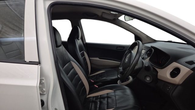 View Hyundai Grand i10 Image 25 Used Hyundai Grand i10 Image 25