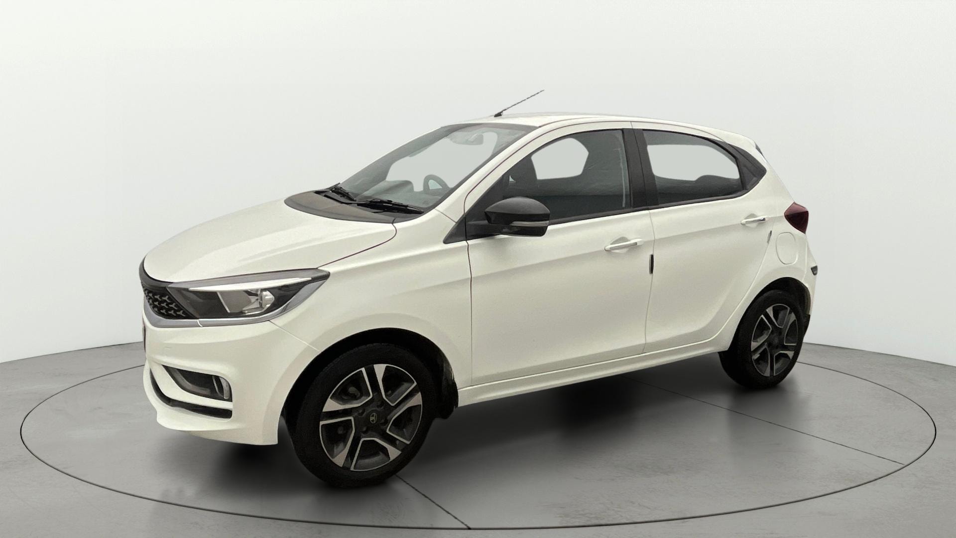 Used 2022 Tata Tiago Used 2022 Tata Tiago