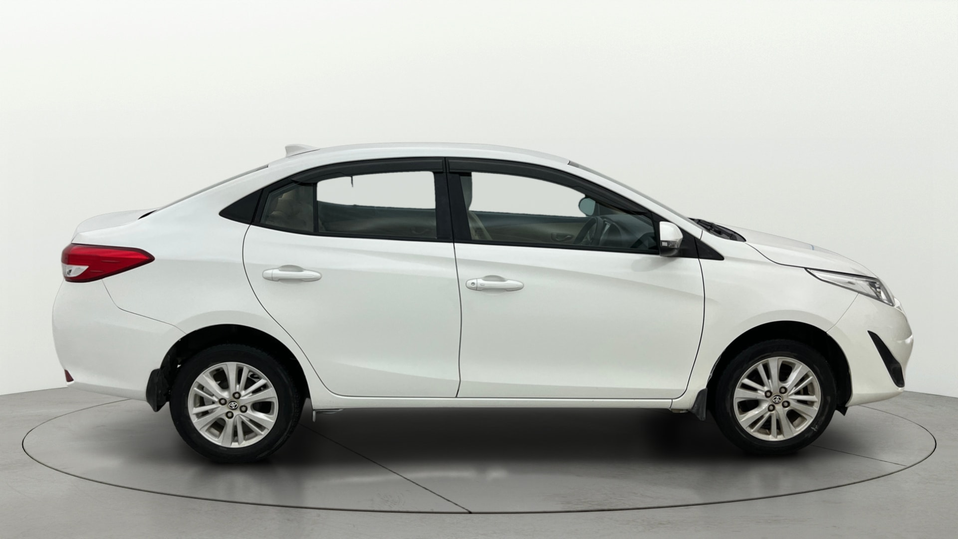 View 2020 Toyota Yaris G MT Image 9 Used 2020 Toyota Yaris G MT Image 9