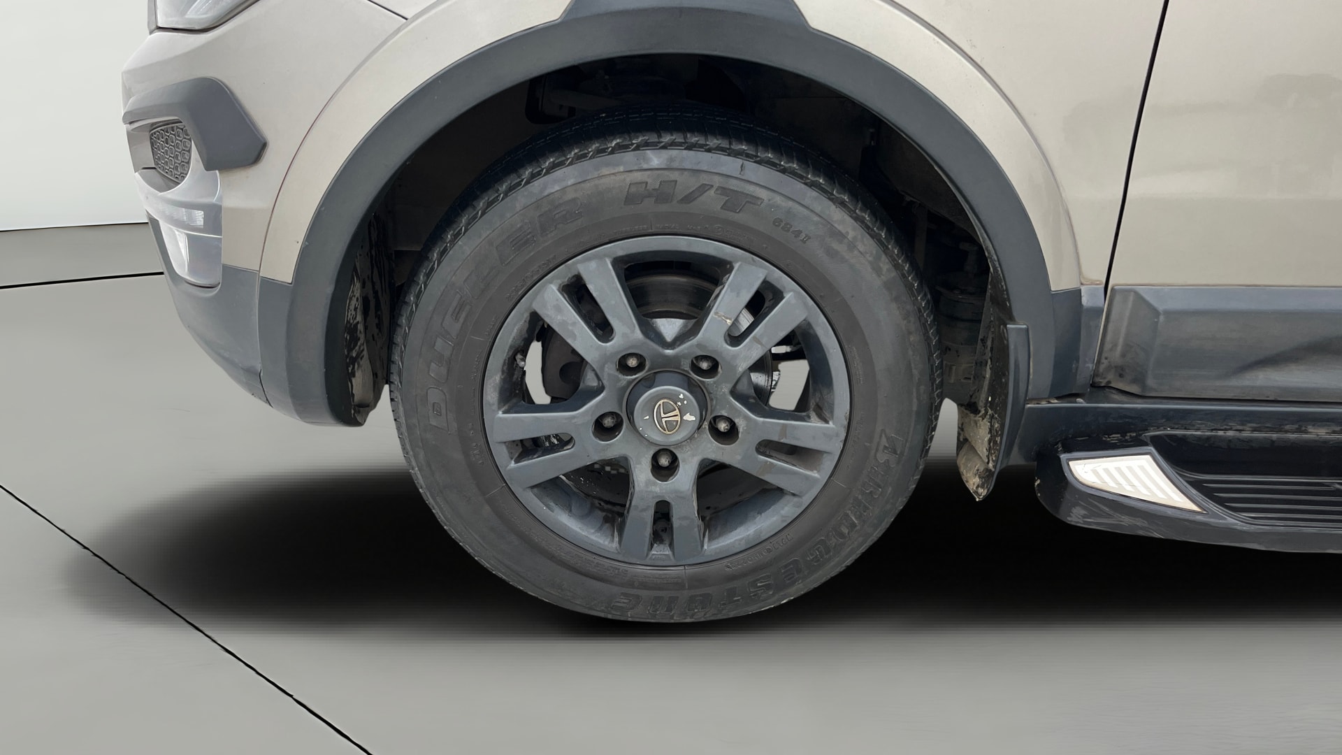 View 2019 Tata Hexa XTA 4X2 Image 30 Used 2019 Tata Hexa XTA 4X2 Image 30