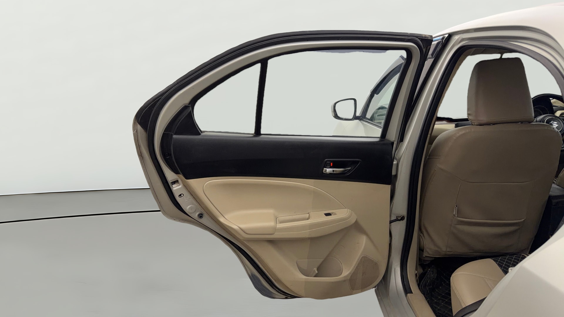View 2020 Maruti Suzuki 1000 Base Variant Image 22 Used 2020 Maruti Suzuki 1000 Base Variant Image 22