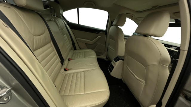 View Skoda Octavia Image 31 Used Skoda Octavia Image 31