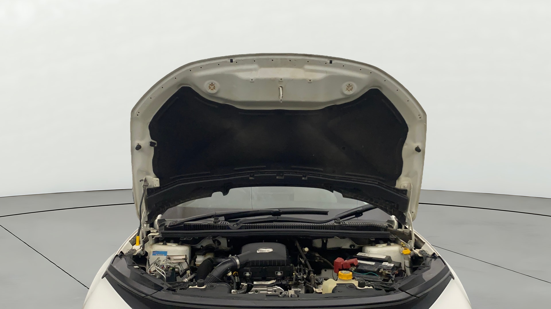 View 2025 Tata Curvv Smart 1.2 Revotron Petrol 6MT Image 21 Used 2025 Tata Curvv Smart 1.2 Revotron Petrol 6MT Image 21