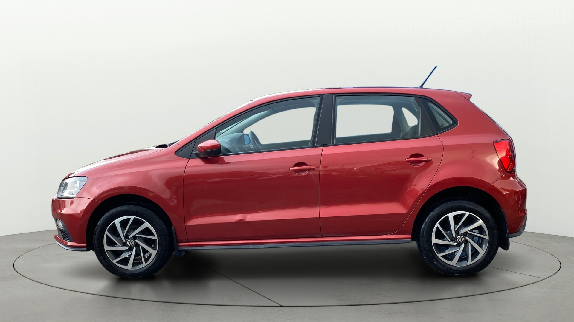 View 2021 Volkswagen Polo 1.0 L TSI Comfortline Petrol Image 5 Used 2021 Volkswagen Polo 1.0 L TSI Comfortline Petrol Image 5