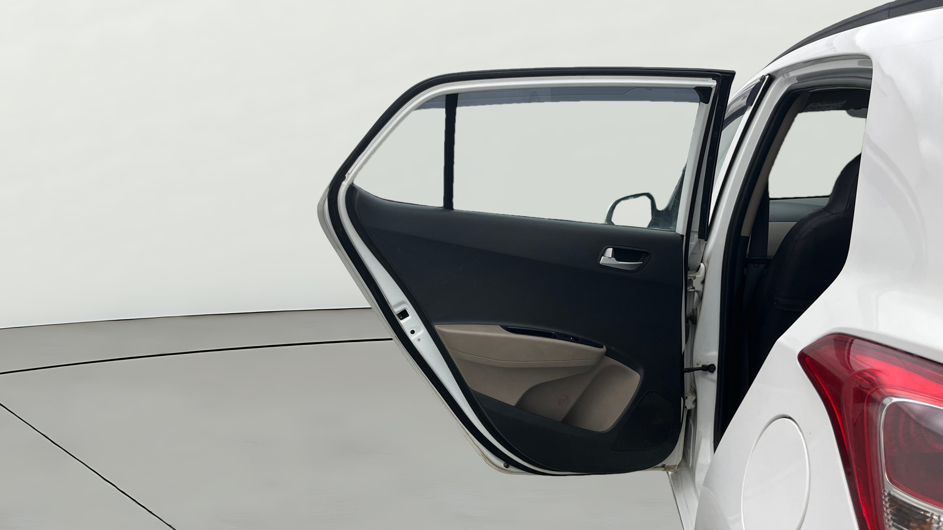 Used 2019 Hyundai Grand i10 Used 2019 Hyundai Grand i10