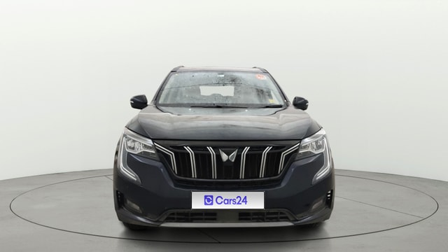 View Mahindra XUV700 Image 1 Used Mahindra XUV700 Image 1