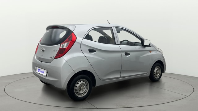 View Hyundai EON Image 41 Used Hyundai EON Image 41