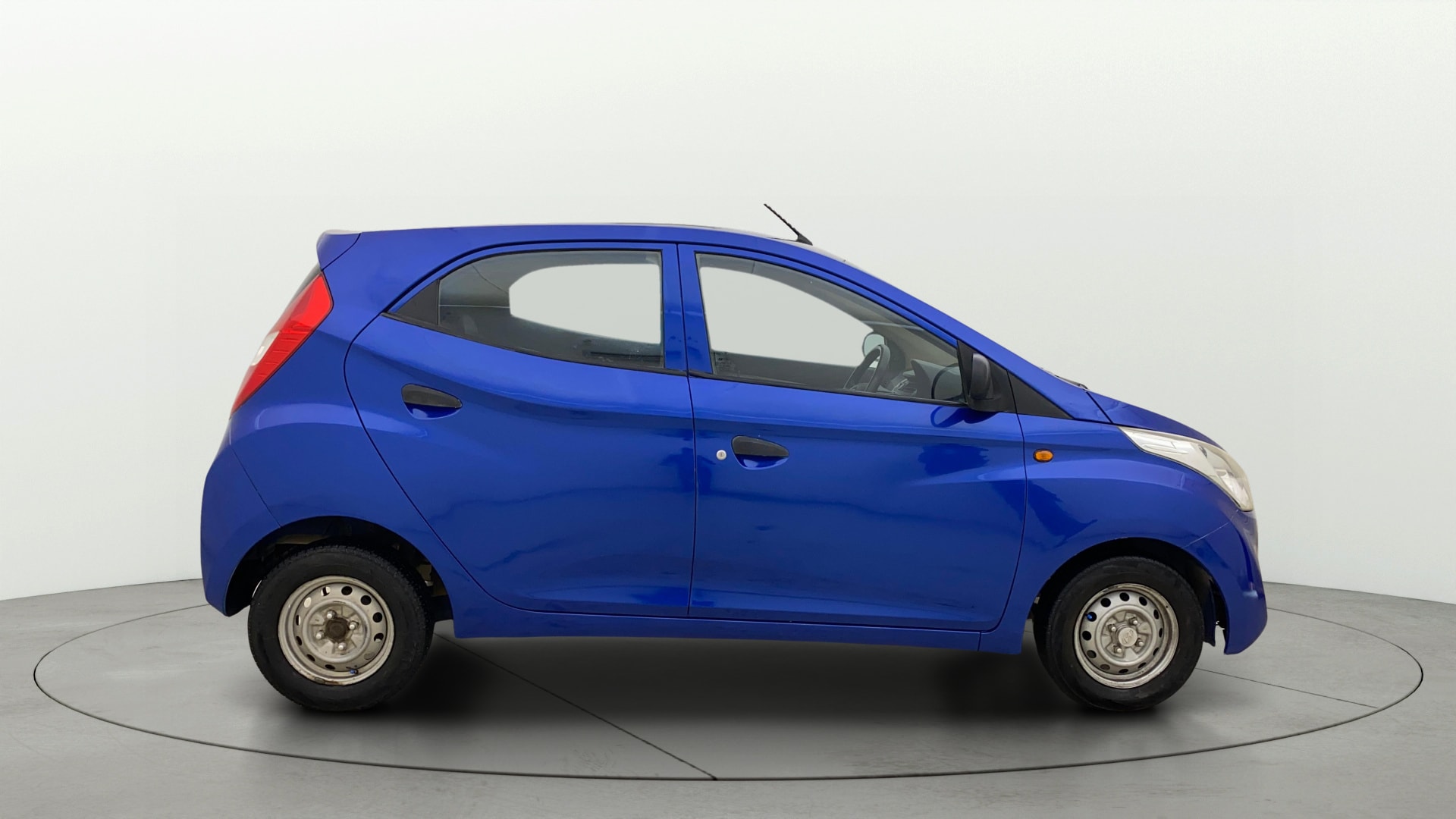 View 2015 Hyundai EON D-Lite Plus Image 8 Used 2015 Hyundai EON D-Lite Plus Image 8