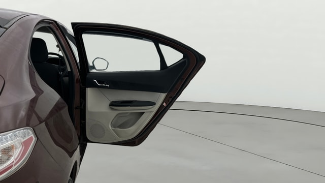 View Tata Tigor Image 7 Used Tata Tigor Image 7