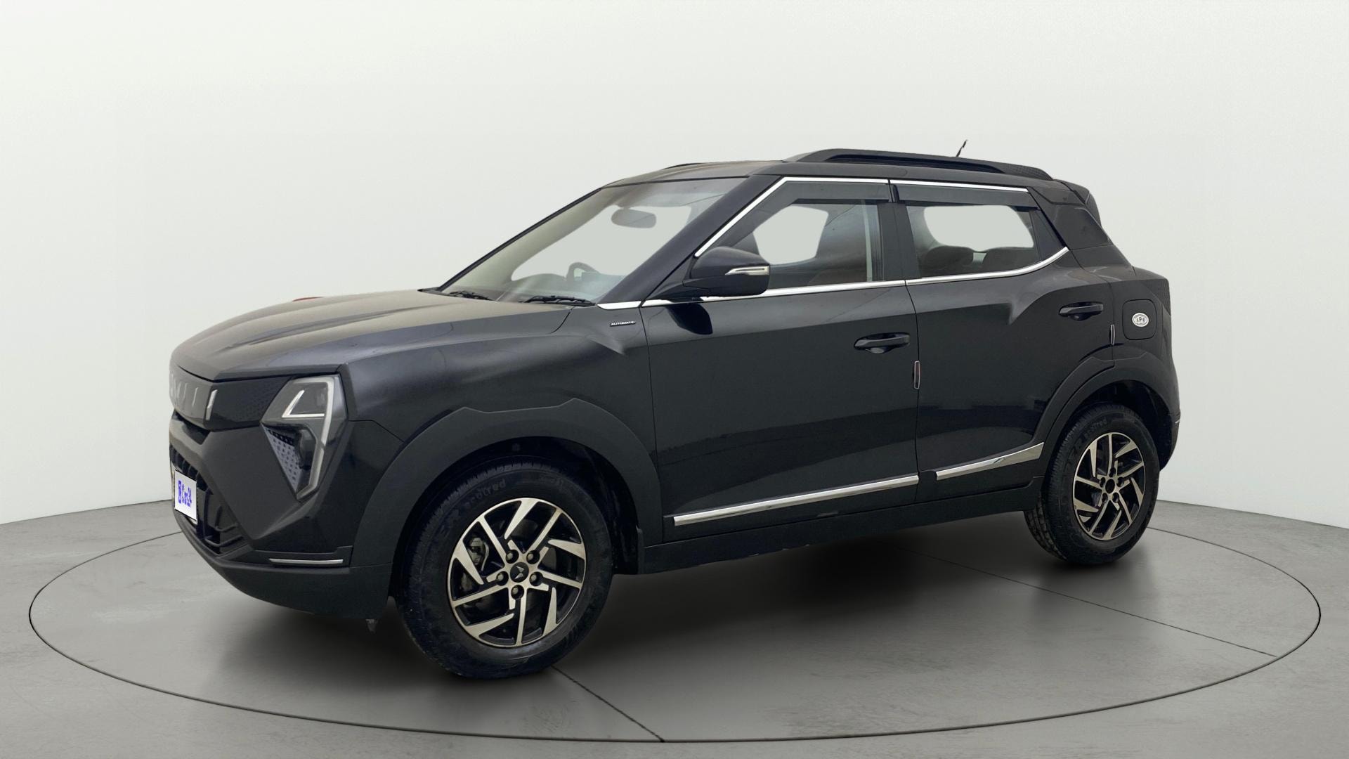 View 2024 Mahindra XUV 3XO AX5L 1.2 TGDi AT Image 22 Used 2024 Mahindra XUV 3XO AX5L 1.2 TGDi AT Image 22