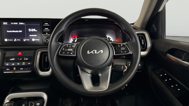 View Kia Sonet Image 20 Used Kia Sonet Image 20