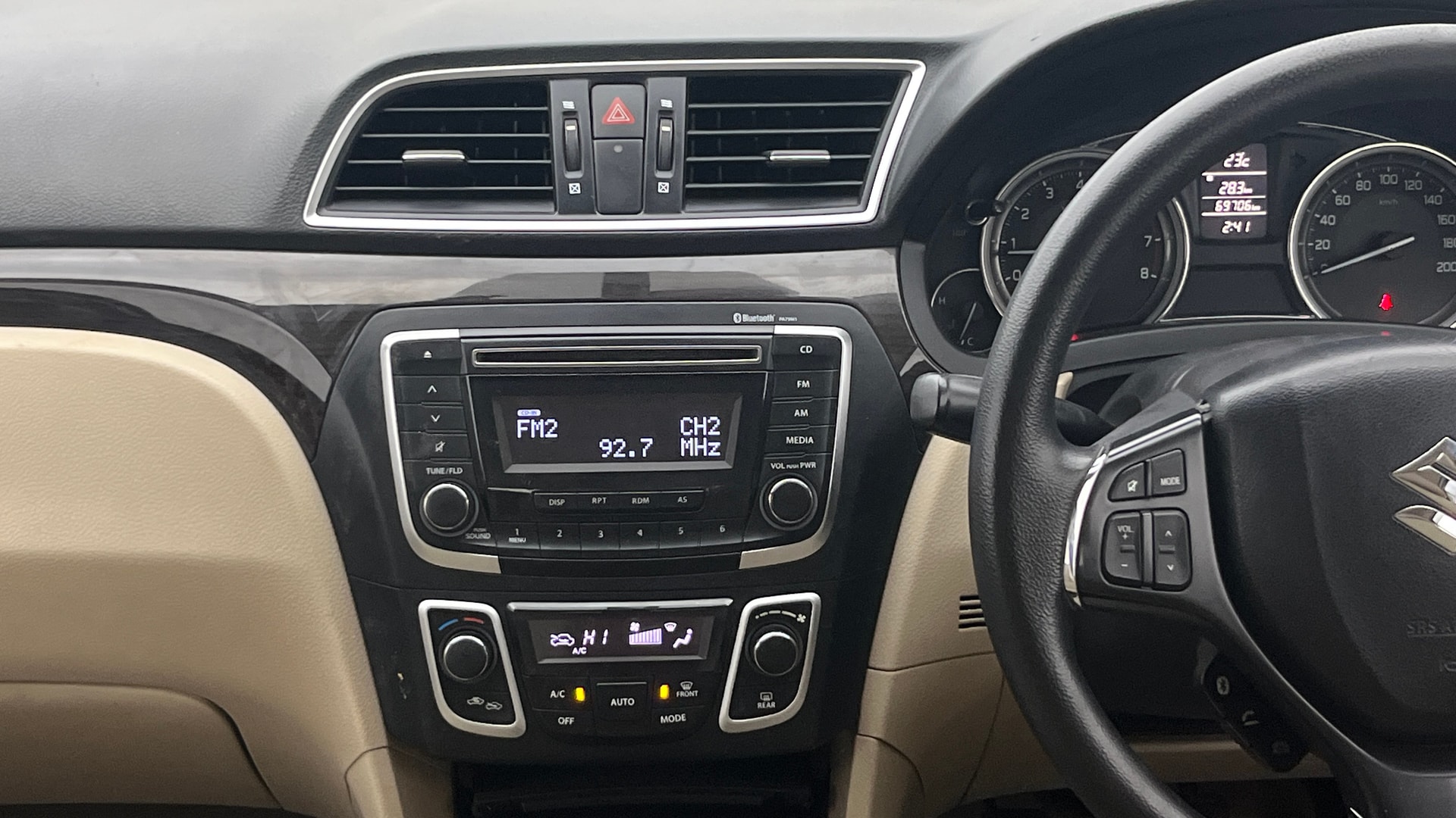 Used 2016 Maruti Suzuki 1000 Used 2016 Maruti Suzuki 1000