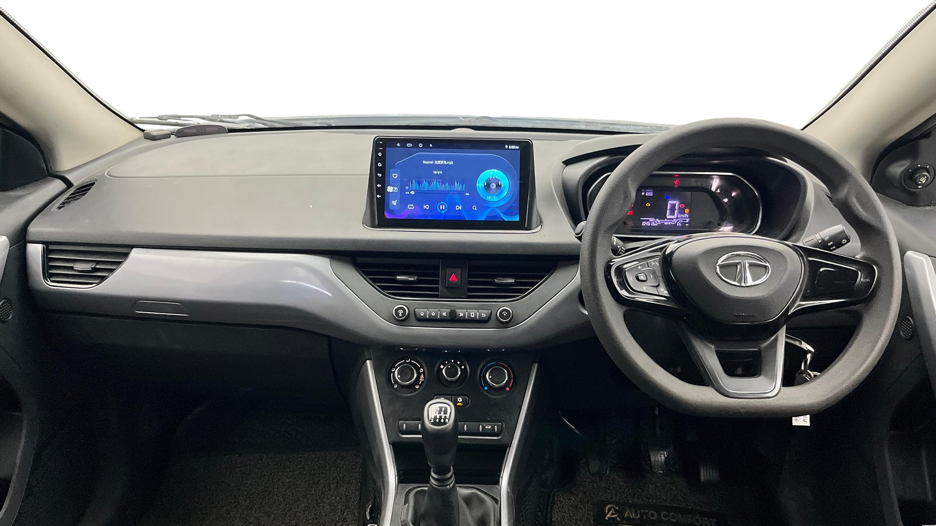 View 2021 Tata Nexon Revotron XE Image 15 Used 2021 Tata Nexon Revotron XE Image 15