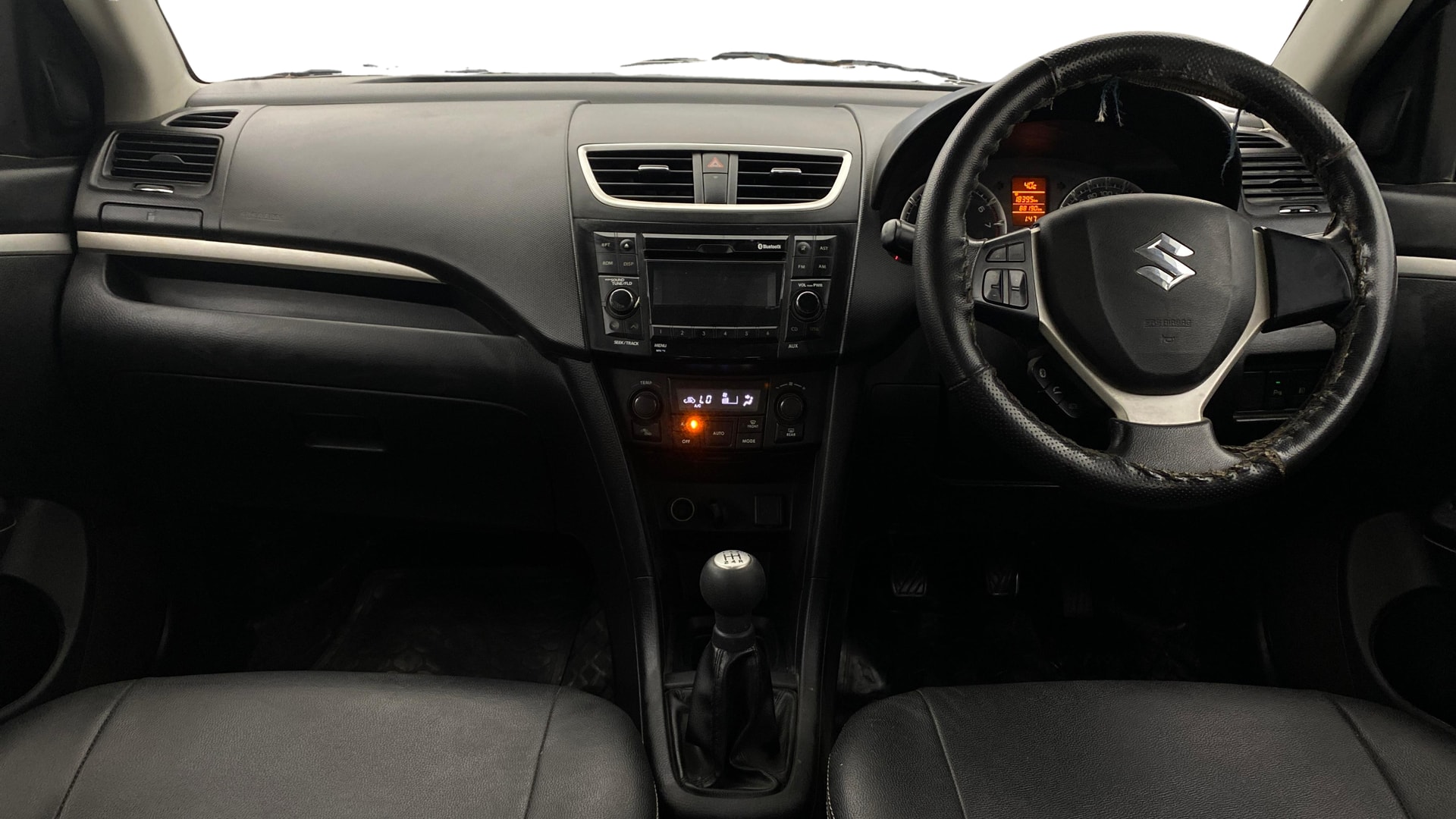 View 2016 Maruti Suzuki 1000 Base Variant Image 15 Used 2016 Maruti Suzuki 1000 Base Variant Image 15