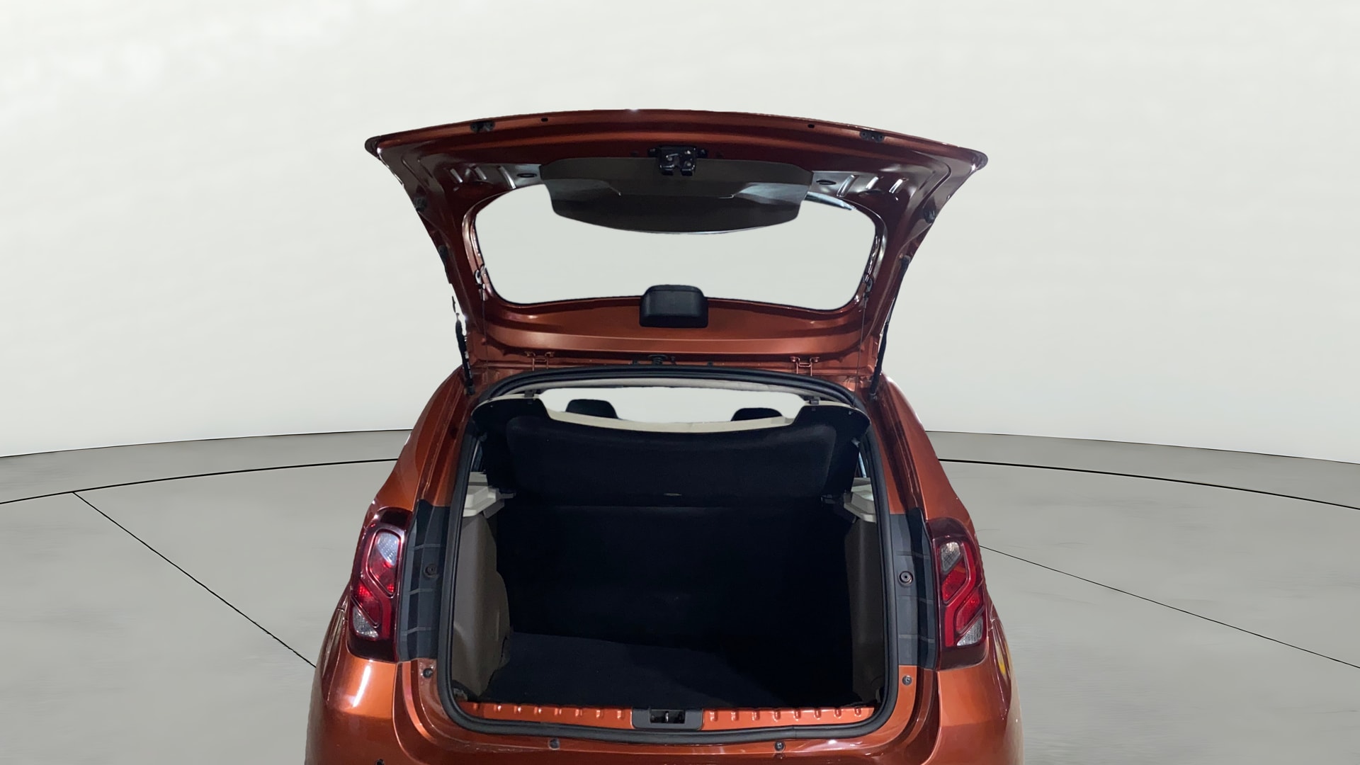 View 2016 Renault Duster Petrol RXL Image 36 Used 2016 Renault Duster Petrol RXL Image 36