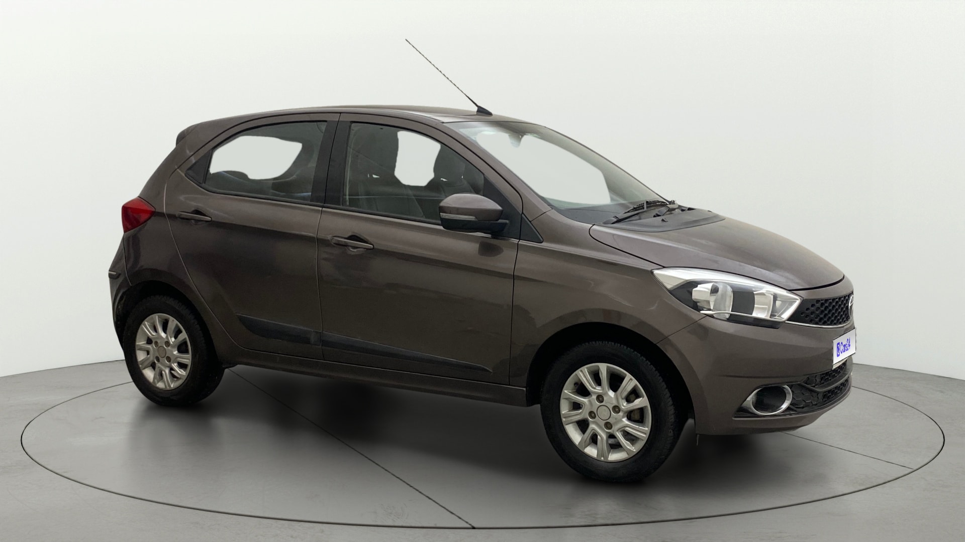 View 2018 Tata Tiago Revotorq XB Image 21 Used 2018 Tata Tiago Revotorq XB Image 21
