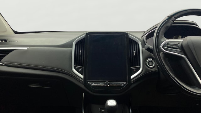 View MG Hector Image 33 Used MG Hector Image 33