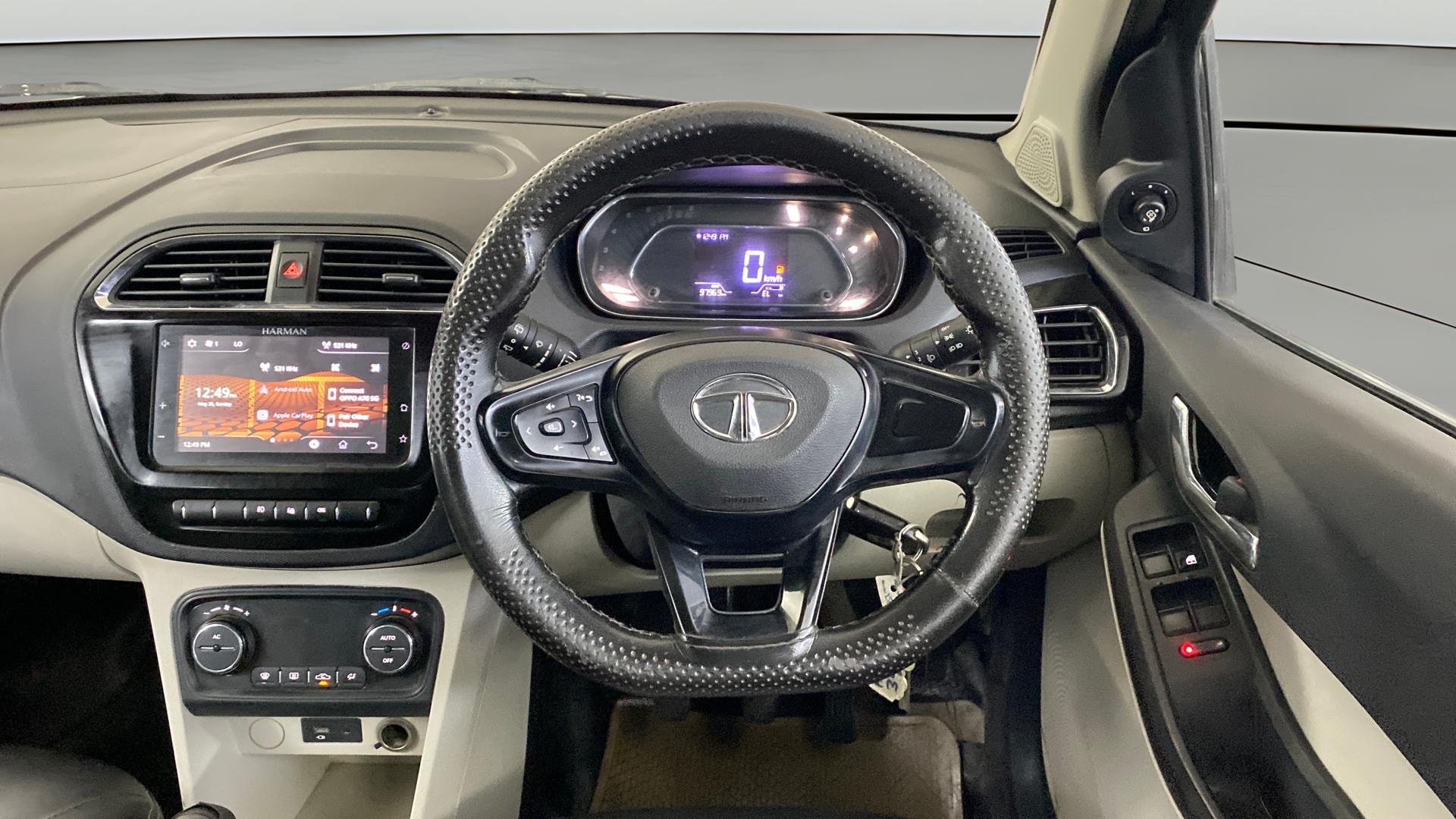 Used 2022 Tata Tiago Used 2022 Tata Tiago