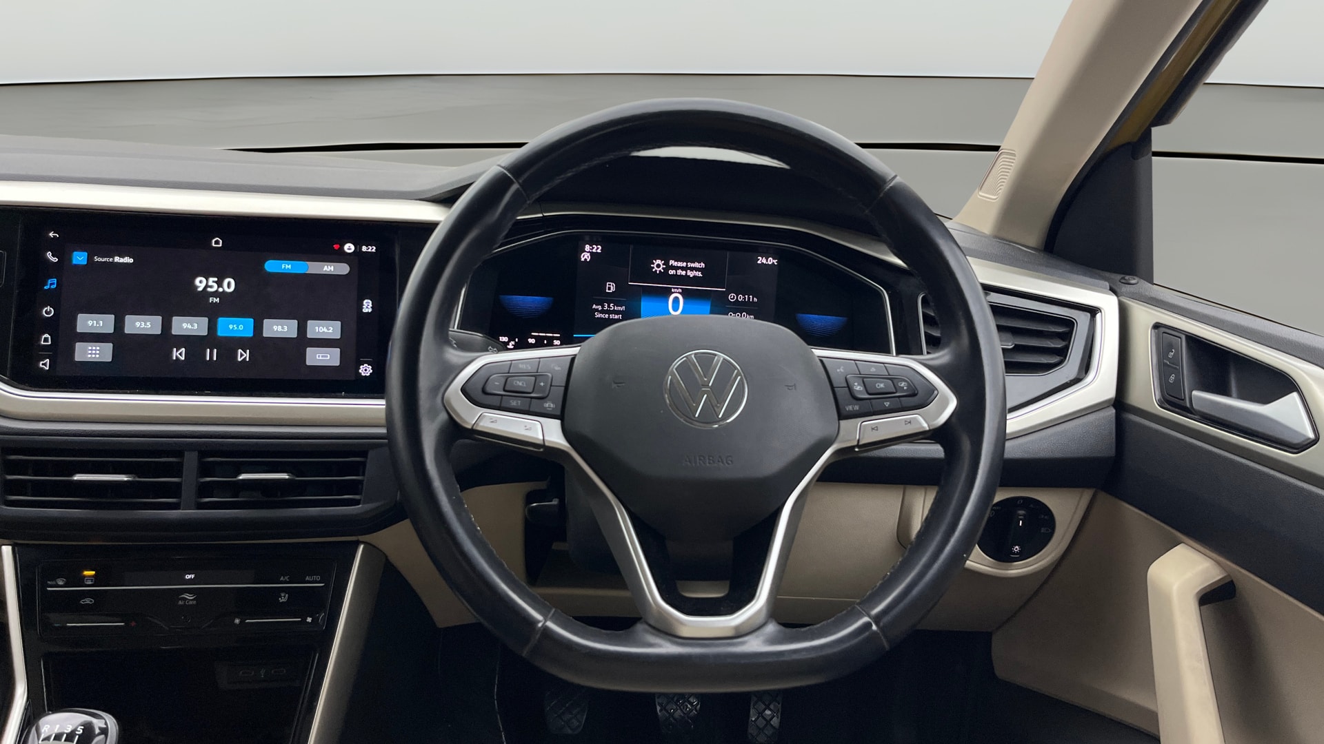 View 2022 Volkswagen Virtus Topline 1.0 TSI MT Image 21 Used 2022 Volkswagen Virtus Topline 1.0 TSI MT Image 21